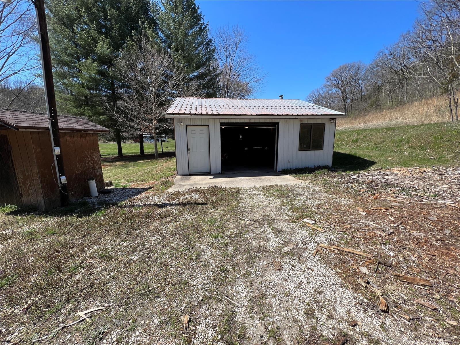 4267 Hamburg-Michael Road Michael, IL 62065 - Photo 11 of 34 Gallery Image 11