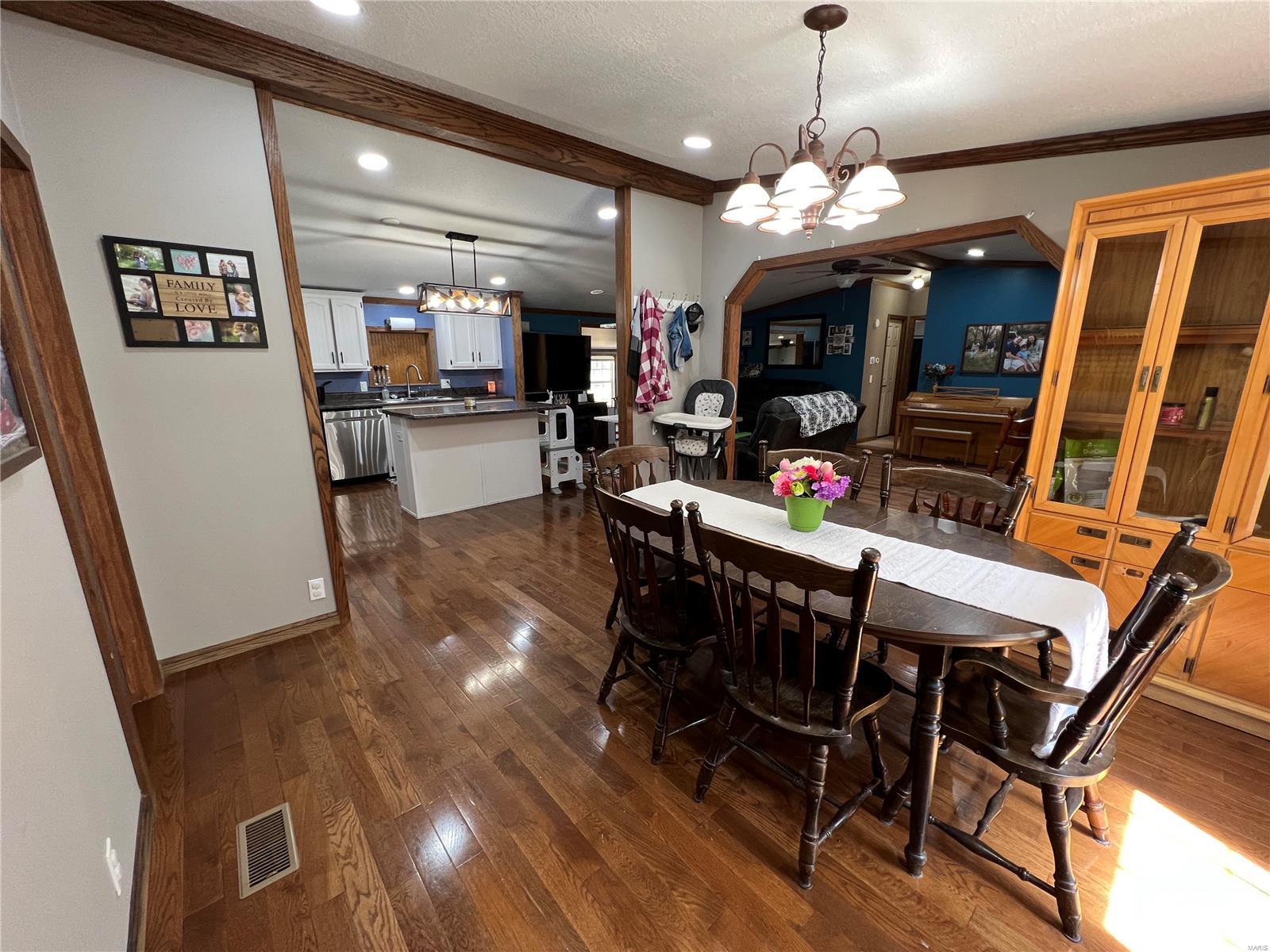 4267 Hamburg-Michael Road Michael, IL 62065 - Photo 20 of 34 Gallery Image 20