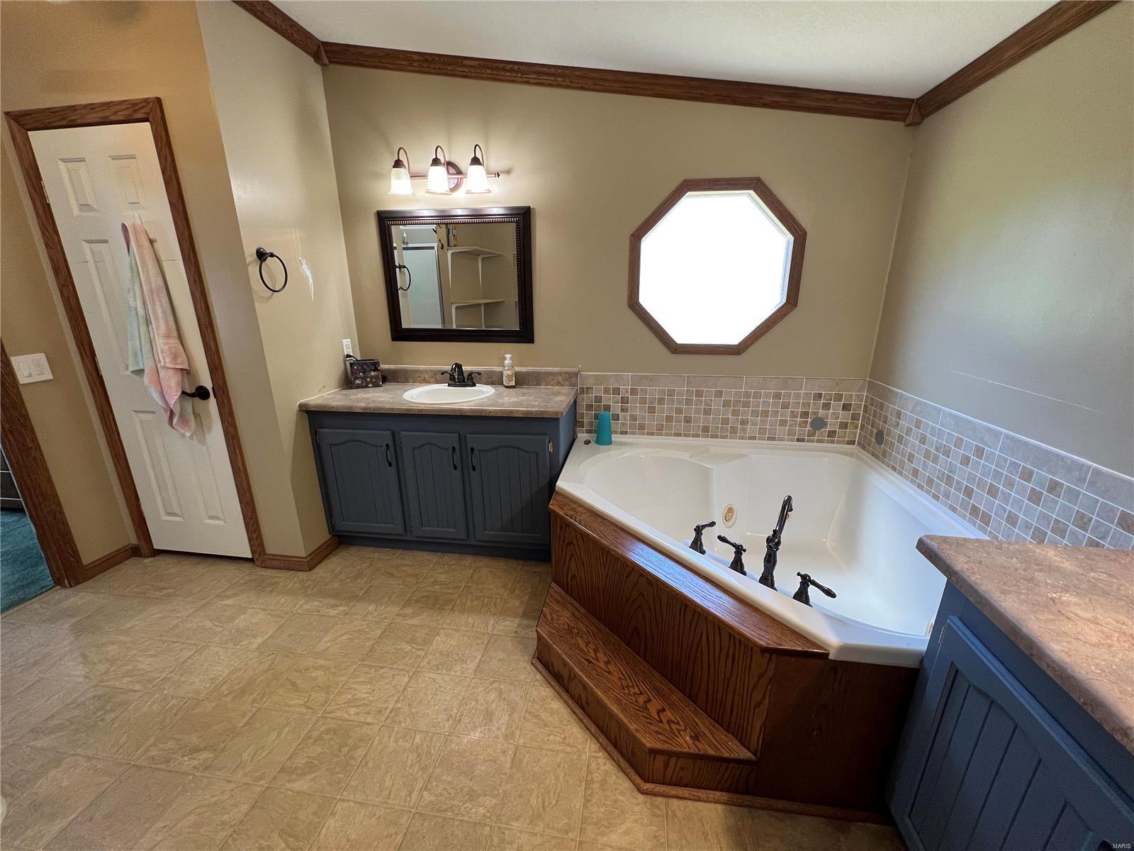 4267 Hamburg-Michael Road Michael, IL 62065 - Photo 23 of 34 Gallery Image 23