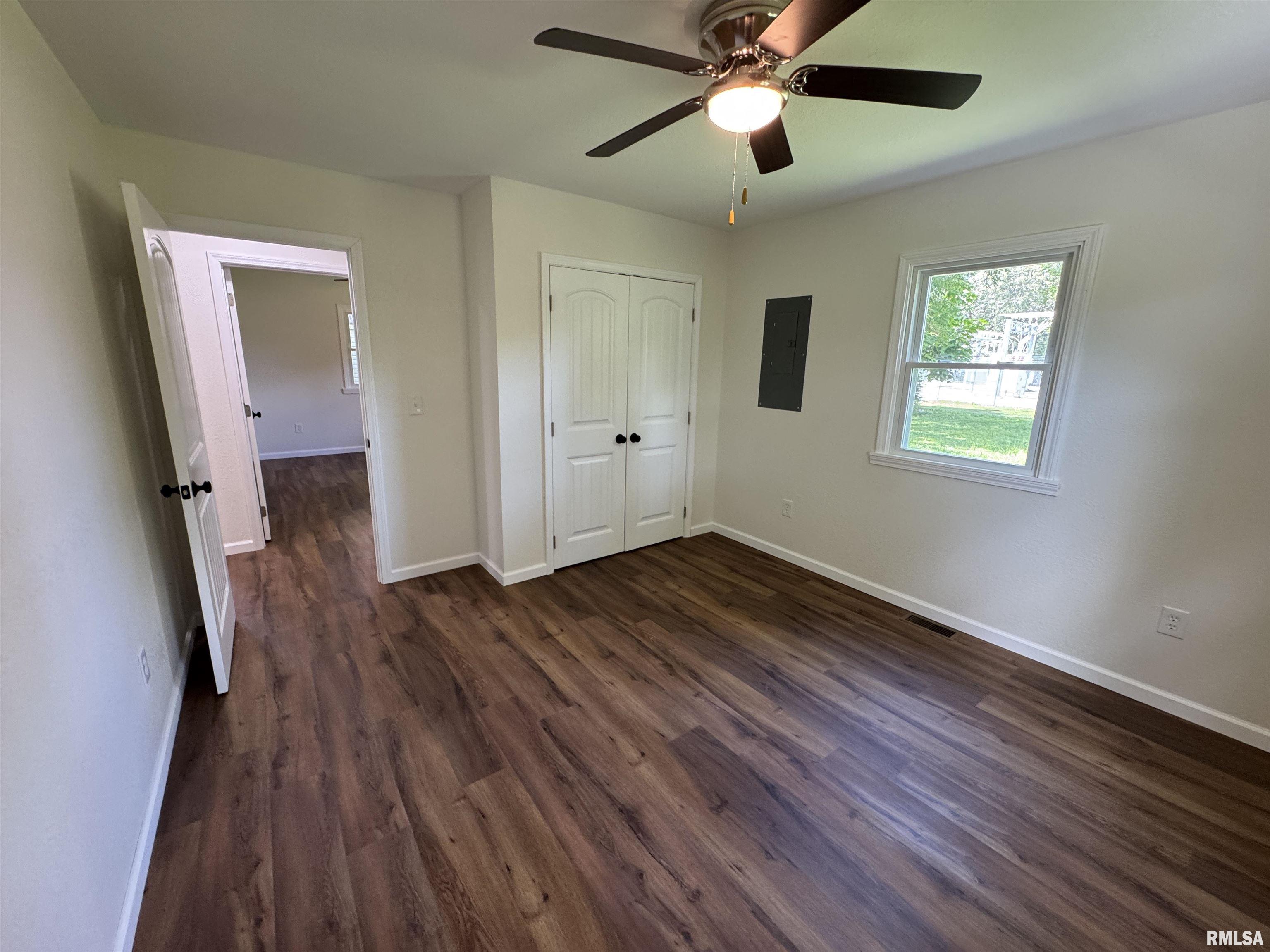 408 West 5th Street Flora, IL 62839 - Photo 16 of 34