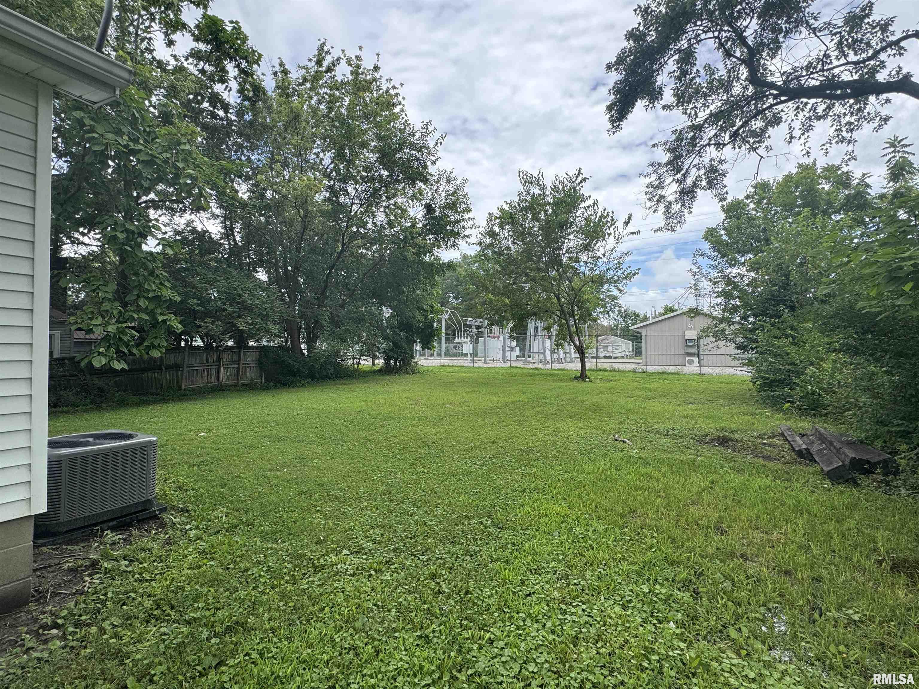 408 West 5th Street Flora, IL 62839 - Photo 33 of 34