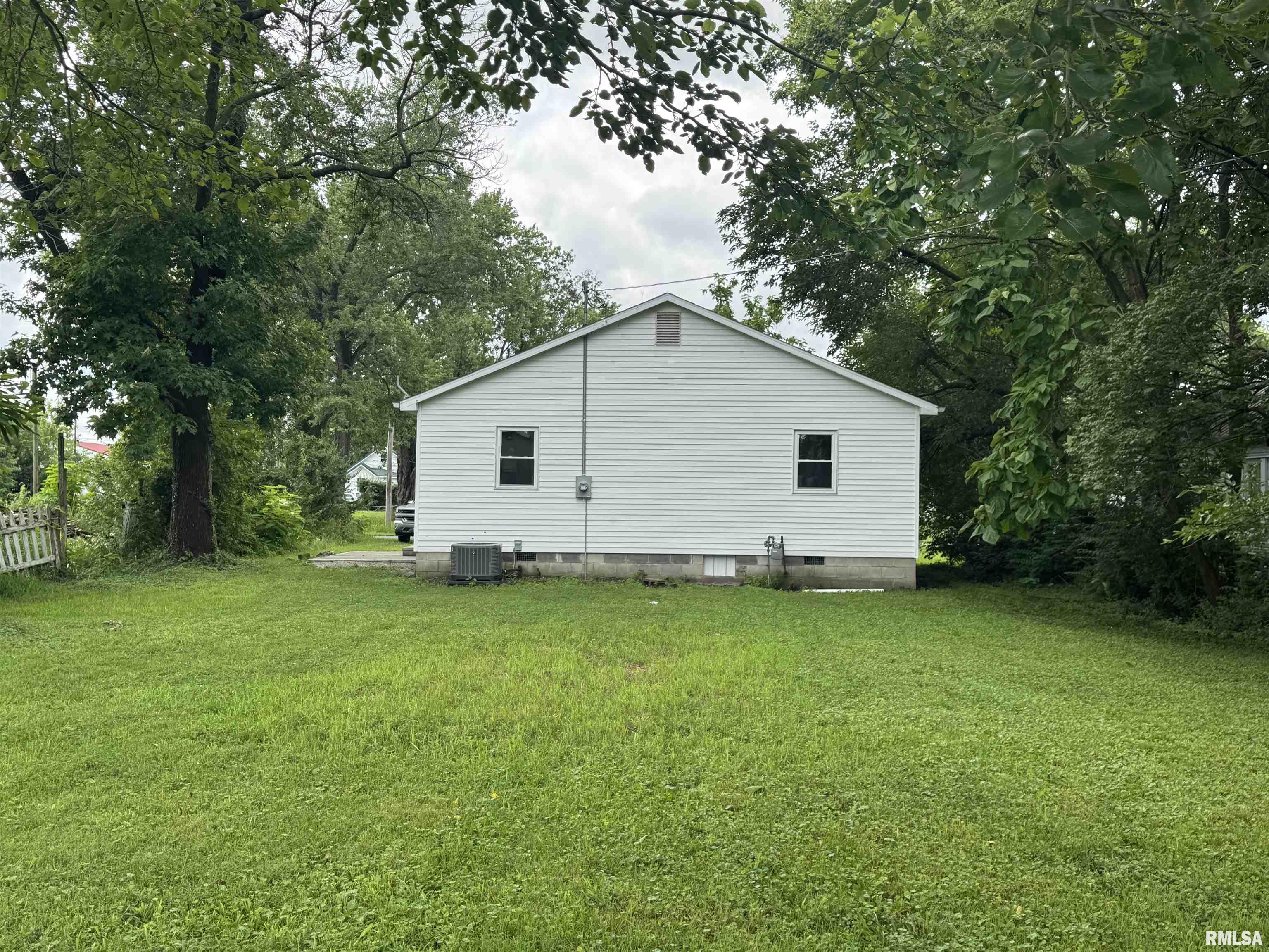 408 West 5th Street Flora, IL 62839 - Photo 34 of 34