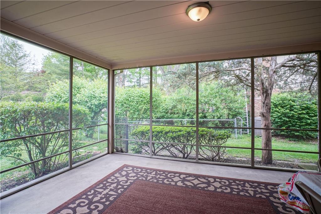 8716 Lancaster Road Indianapolis, IN 46260 - Photo 22 of 49 Gallery Image 22