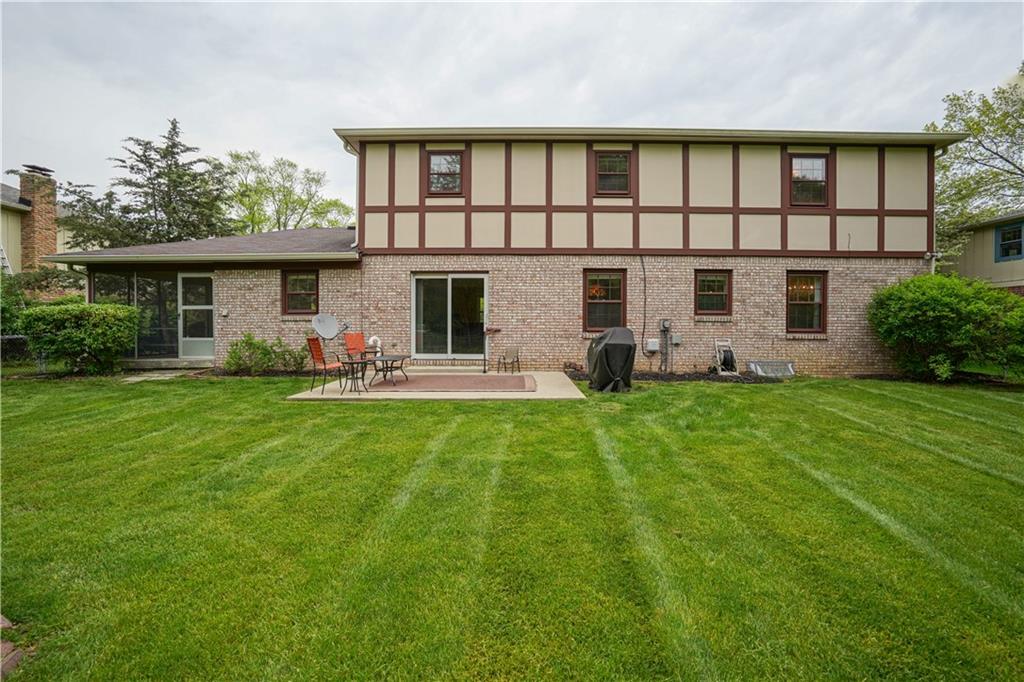 8716 Lancaster Road Indianapolis, IN 46260 - Photo 39 of 49 Gallery Image 39