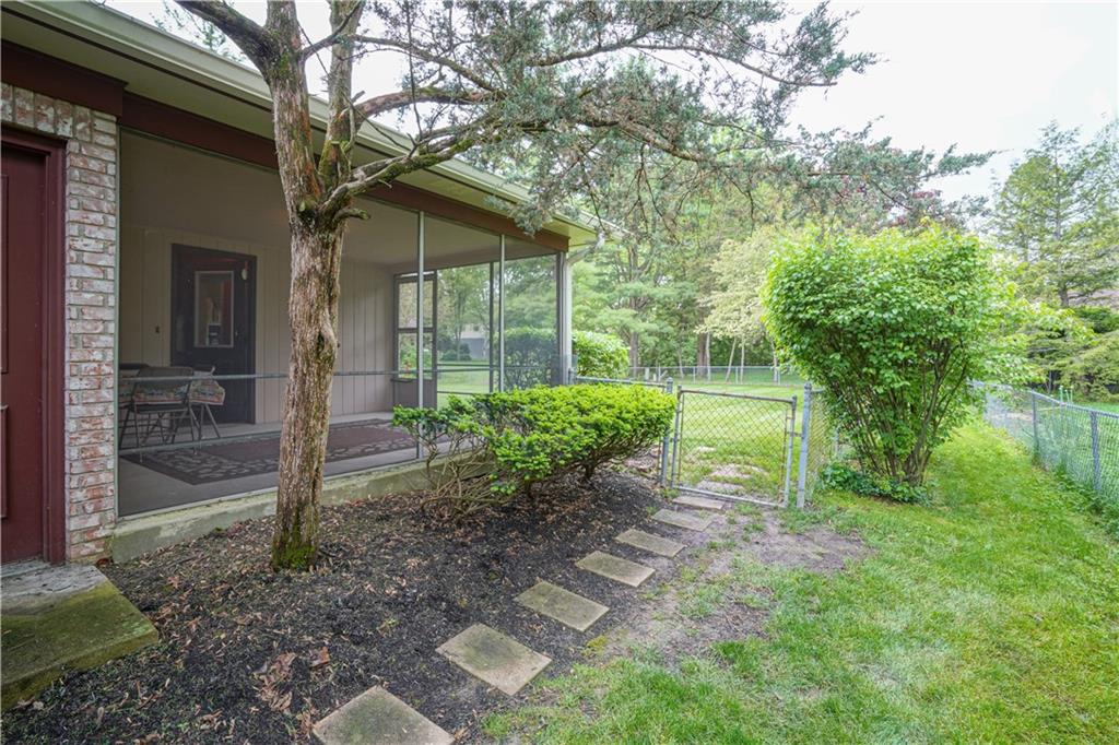 8716 Lancaster Road Indianapolis, IN 46260 - Photo 43 of 49 Gallery Image 43