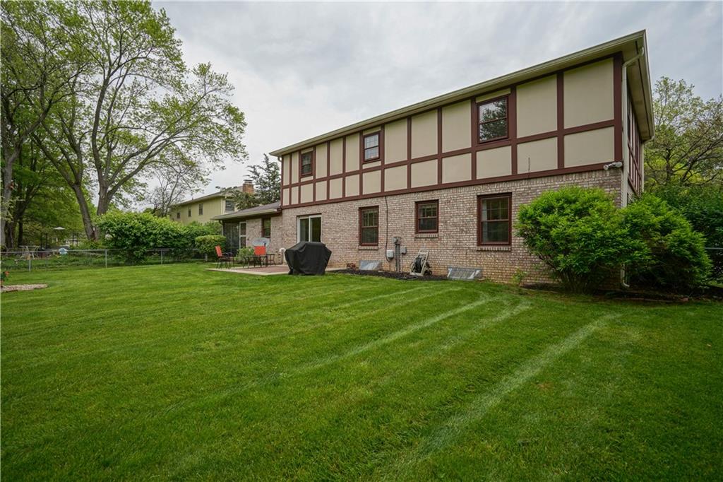 8716 Lancaster Road Indianapolis, IN 46260 - Photo 44 of 49 Gallery Image 44