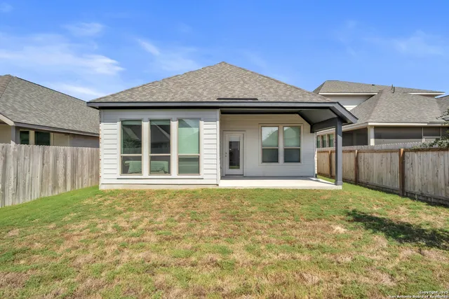 $2,500 | 13238 Fantine, San Antonio, TX 78253