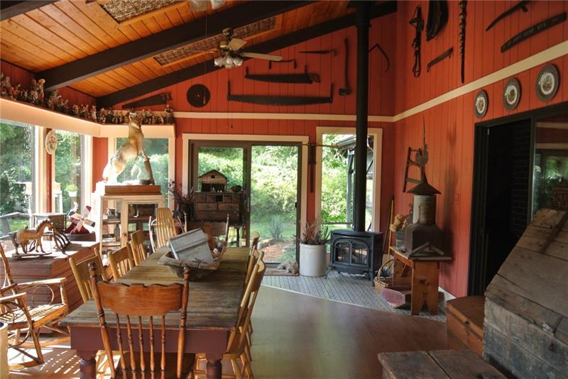 133 Robinson Road Leechburg, PA 15656 - Photo 9 of 22 Gallery Image 9