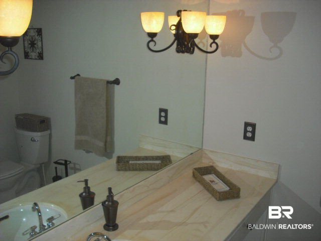 6156 Brandy Run Road South Mobile, AL 36608 - Photo 12 of 16 Spacious and nice tub w/shower.