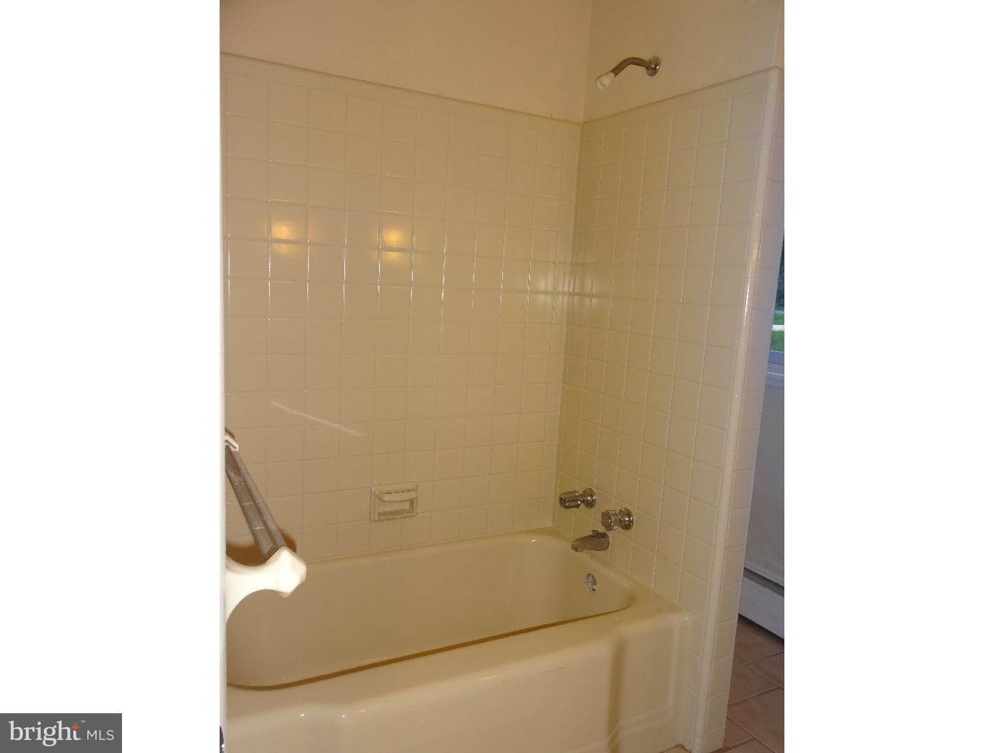 401 Stone Road Laurel Springs, NJ 08021 - Photo 19 of 25 Bathroom