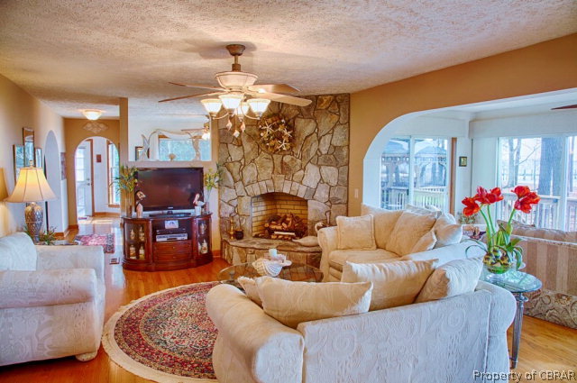 Gallery Image 6