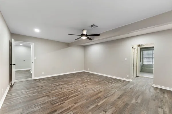 $2,700 | 4937 Holmes Drive, Corpus Christi, TX 78411