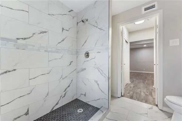 $2,700 | 4937 Holmes Drive, Corpus Christi, TX 78411