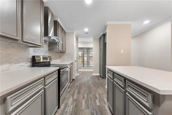 $2,700 | 4937 Holmes Drive, Corpus Christi, TX 78411