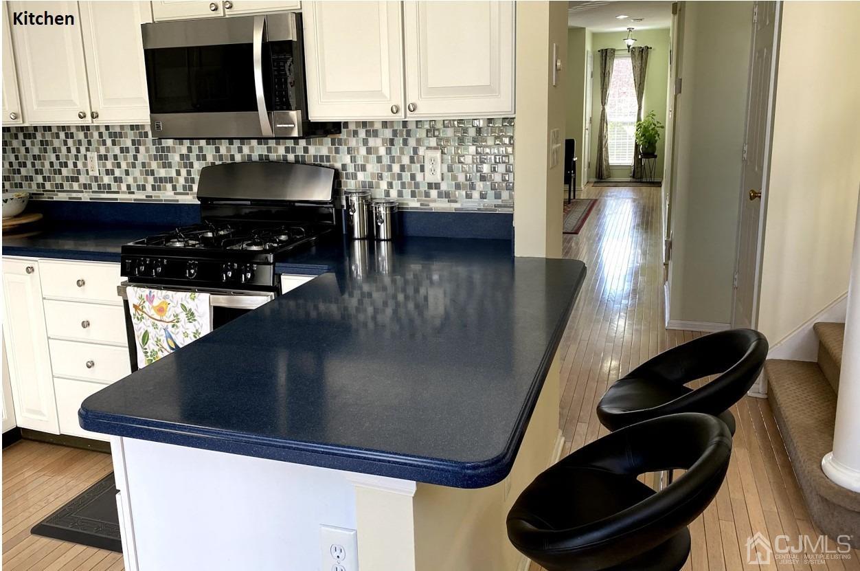 8 Raleigh Court Bernards, NJ 07920 - Photo 15 of 30 Gallery Image 15