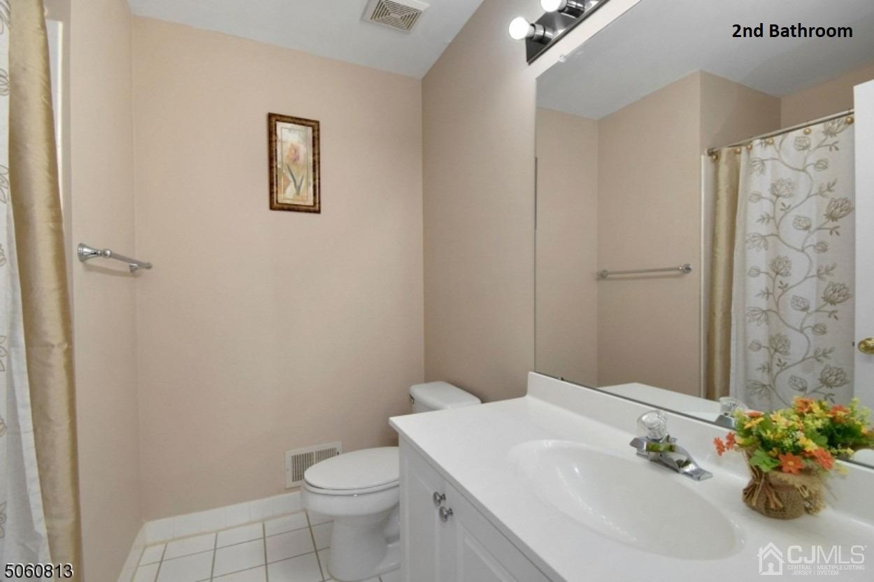 8 Raleigh Court Bernards, NJ 07920 - Photo 24 of 30 Gallery Image 24