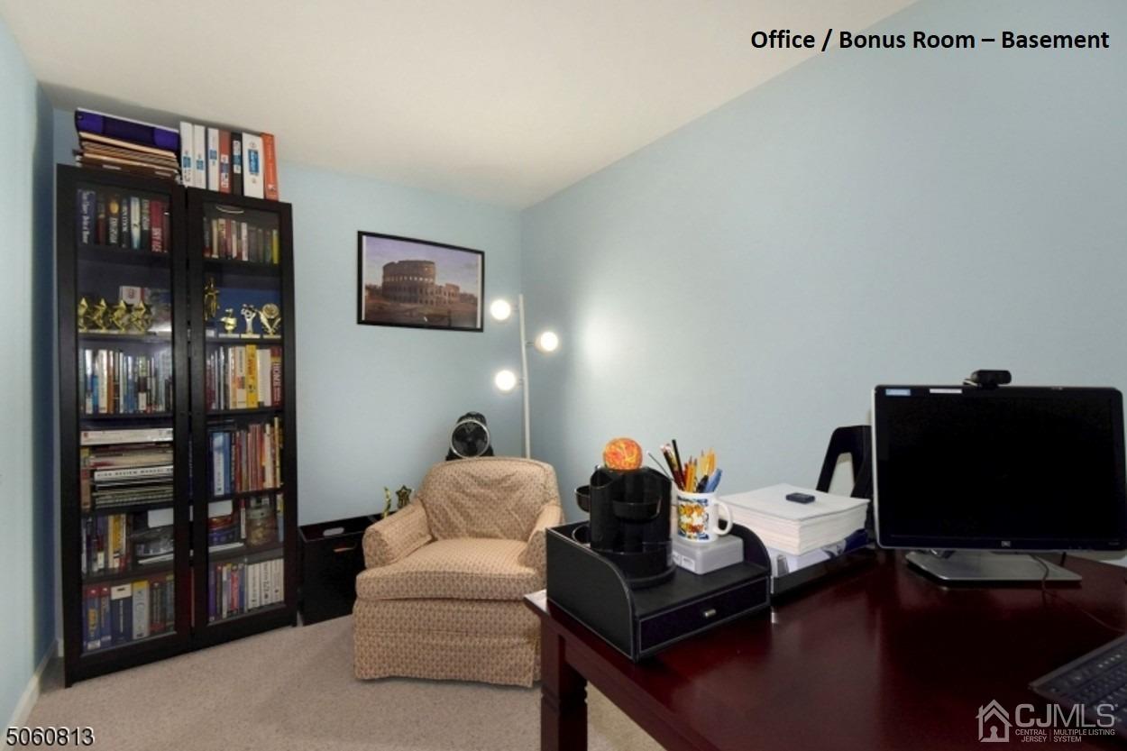 8 Raleigh Court Bernards, NJ 07920 - Photo 26 of 30 Gallery Image 26
