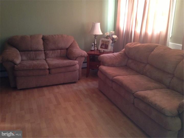 2628 Wood Road Secane, PA 19018 - Photo 3 of 25 Gallery Image 3
