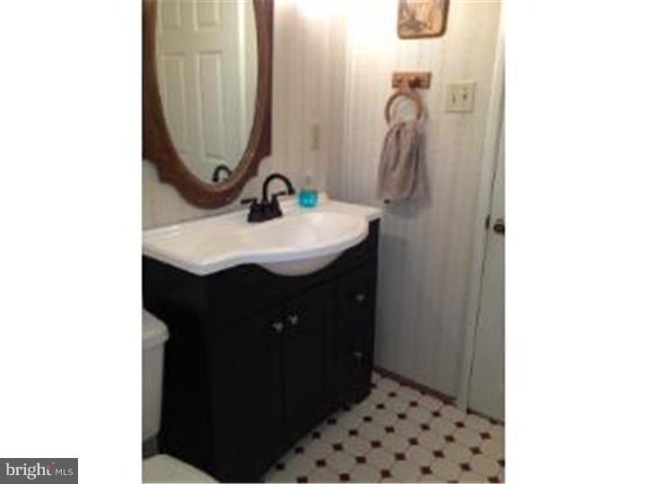 2628 Wood Road Secane, PA 19018 - Photo 10 of 25 Gallery Image 10