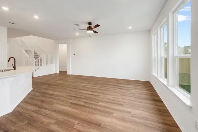 $427,511 | 1536 Garlock Drive, Leander, TX 78641