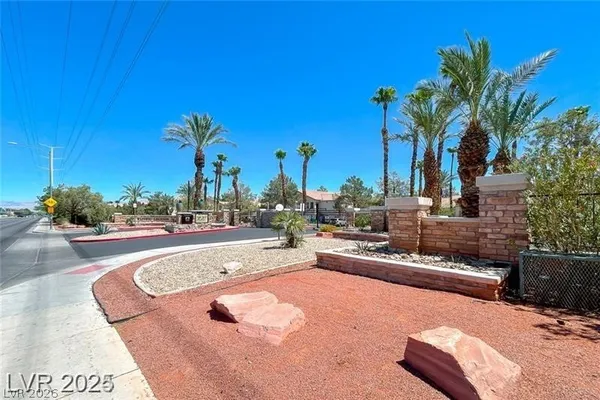 $1,950 | 1830 North Buffalo Drive, Unit 2117, Las Vegas, NV 89128