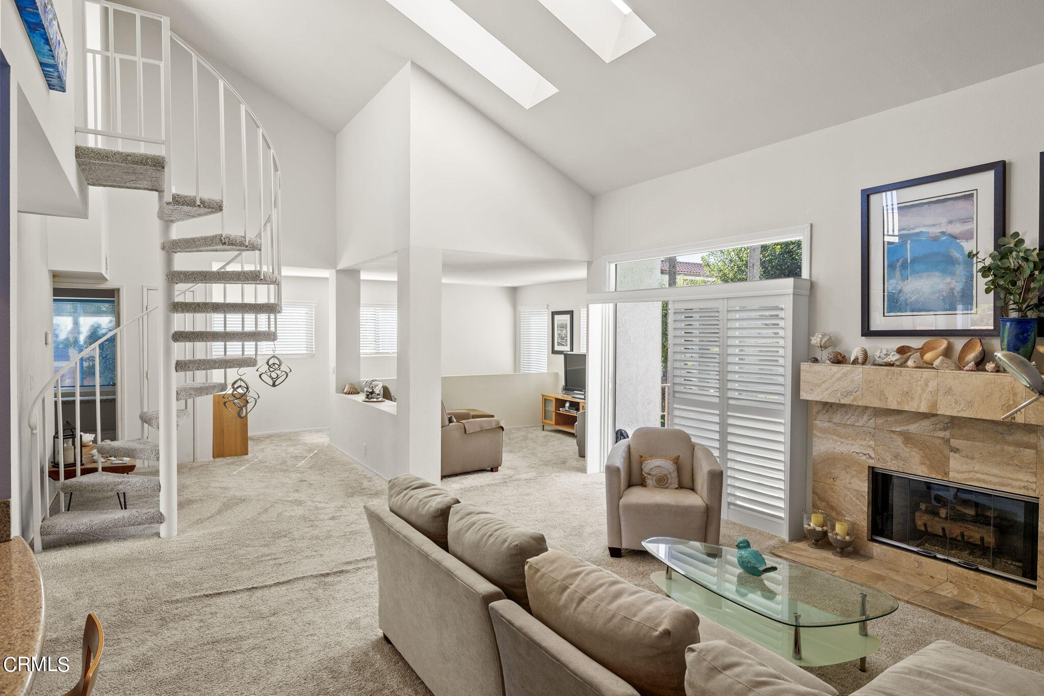 1925 Majorca Drive Oxnard, CA 93035 - Photo 13 of 46 47-web-or-mls-UpmarketMedia_1925Maj (29)