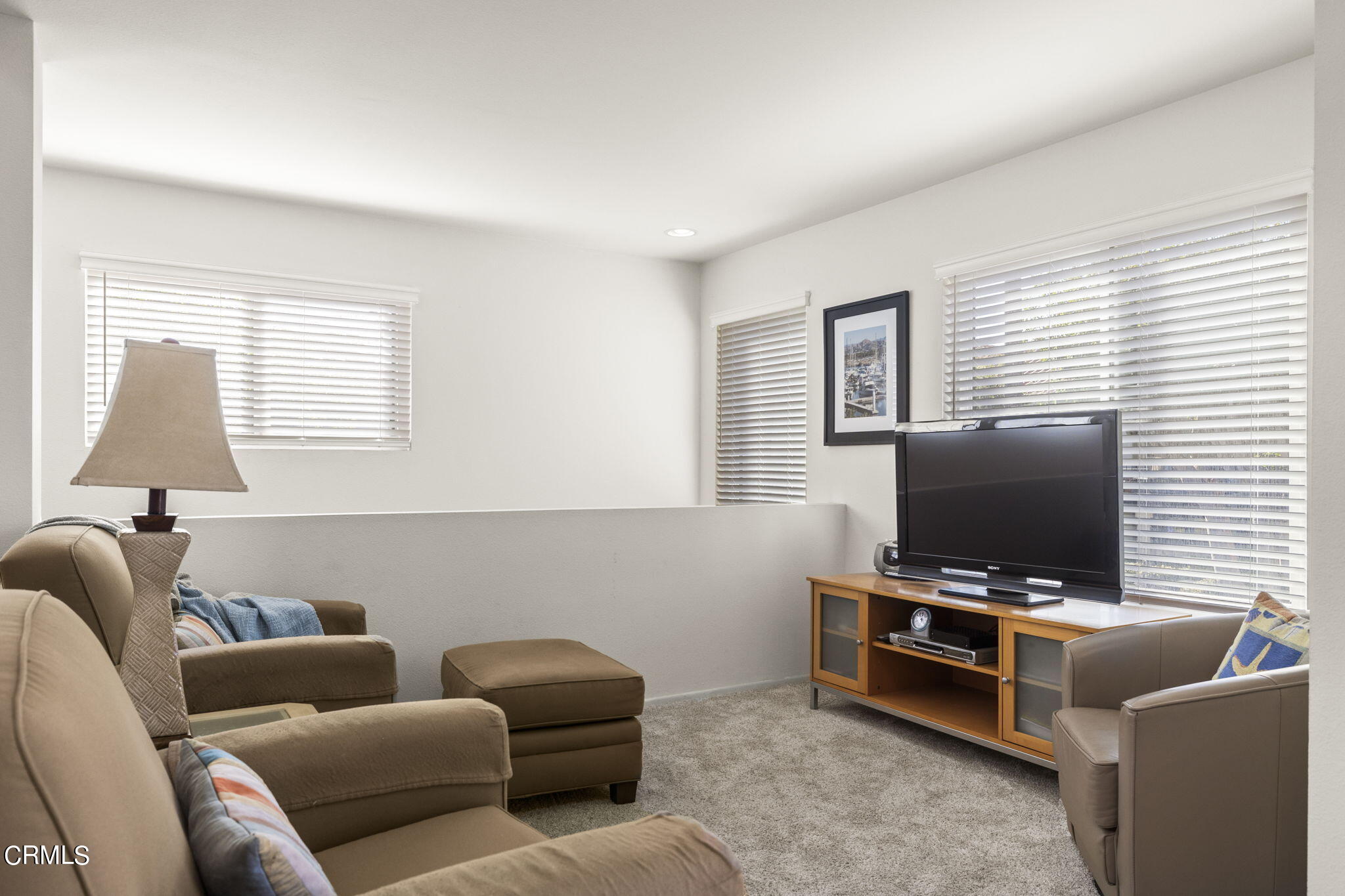 1925 Majorca Drive Oxnard, CA 93035 - Photo 22 of 46 40-web-or-mls-UpmarketMedia_1925Maj (13)