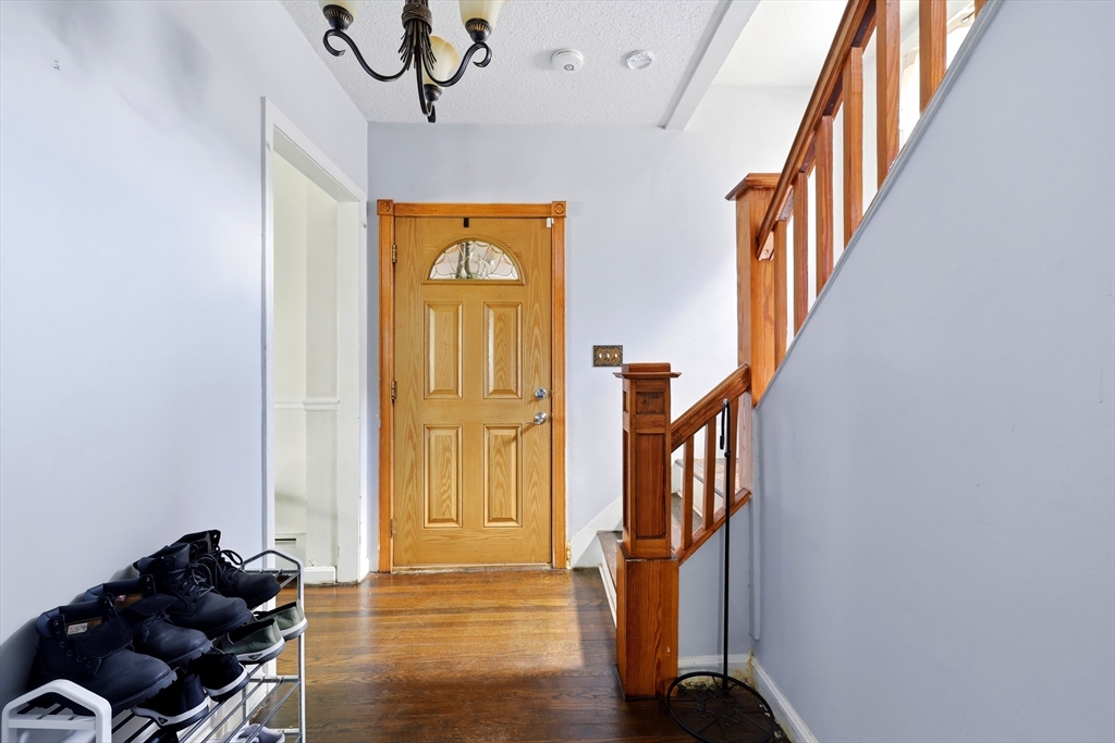12 Angelo Street Springfield, MA 01119 - Photo 17 of 32