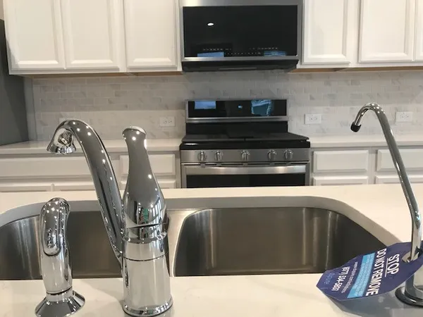 $2,600 | 3115 Flower Market Lane, Houston, TX 77080