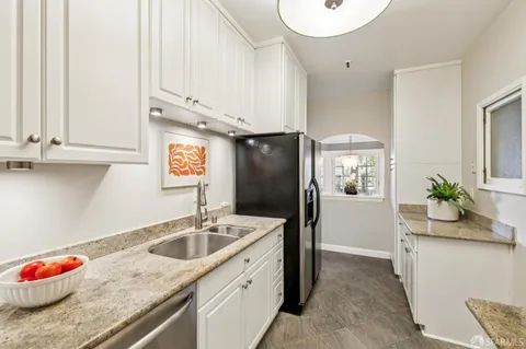 $1,385,000 | 1869 California Street, Unit 1, San Francisco, CA 94109