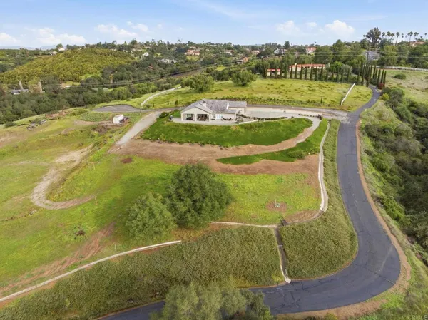$1,749,000 | 3600 Linda Vista Drive, Fallbrook, CA 92028