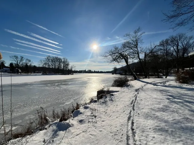 $320,000 | 182 Lackawanna Drive, Stanhope, NJ 07874