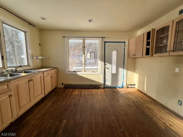 $320,000 | 182 Lackawanna Drive, Stanhope, NJ 07874