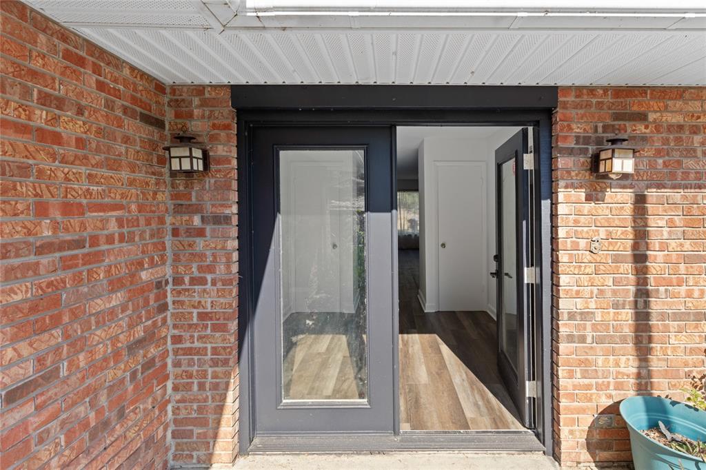 730 Highway 26 Melrose, FL 32666 - Photo 34 of 80 a view of a brick house with a large window