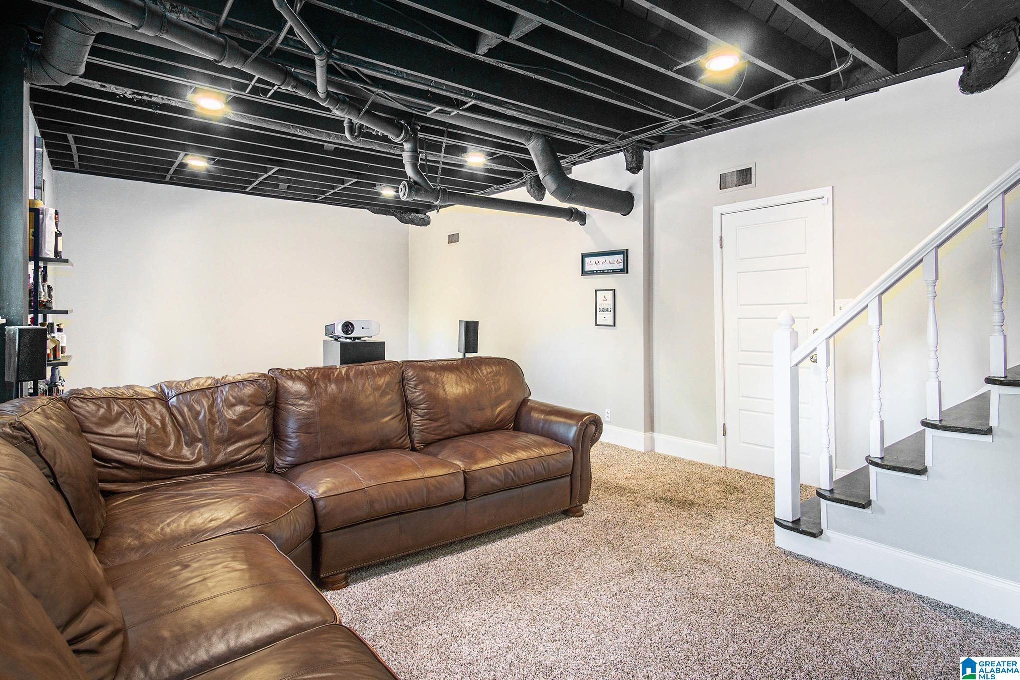 1404 Overwood Road Birmingham, AL 35222 - Photo 24 of 36