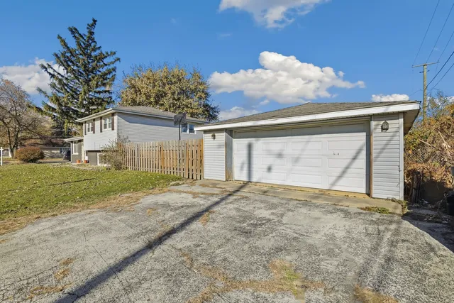 $280,000 | 11551 South Komensky Avenue, Alsip, IL 60803