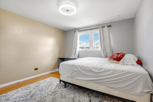 $280,000 | 11551 South Komensky Avenue, Alsip, IL 60803