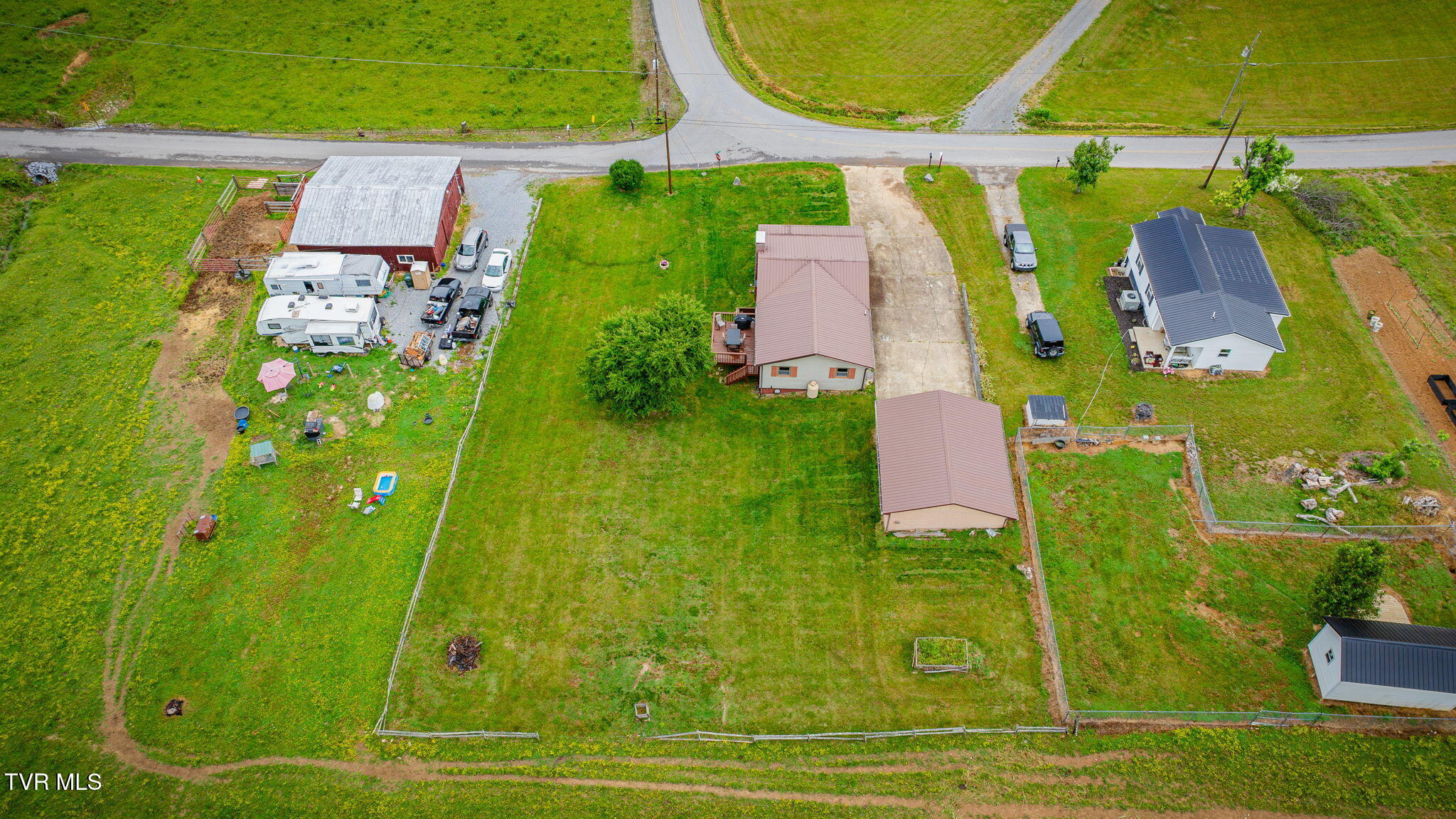 241 Donald Broyles Road Chuckey, TN 37641 - Photo 29 of 31 104
