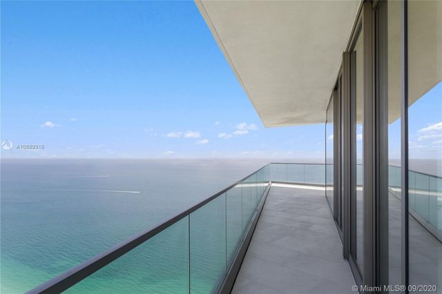 $5,400,000 | 18975 Collins Avenue, Unit 4200, Sunny Isles Beach, FL 33160