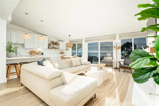 $1,599,000 | 19 Vista Del Ponto, Unit 66, San Clemente, CA 92672