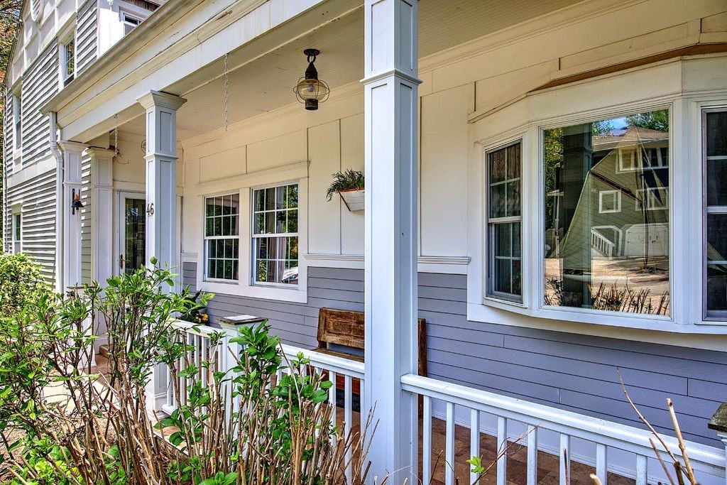 46 Channing Road Narragansett, RI 02882 - Photo 5 of 45