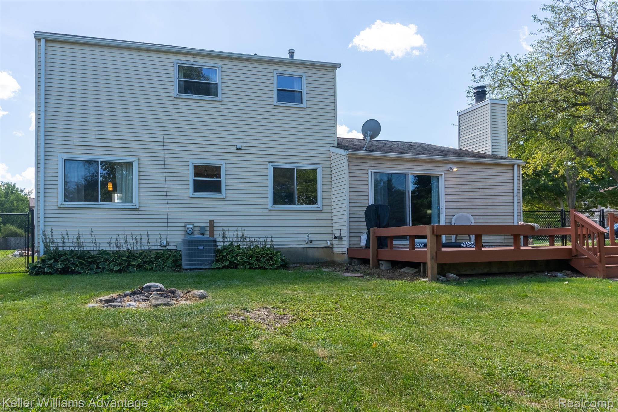 796 Oak Ridge Court Brighton, MI 48116 - Photo 38 of 39 Gallery Image 38