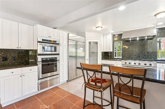 $985,000 | 1030 South Danehurst Avenue, Glendora, CA 91740