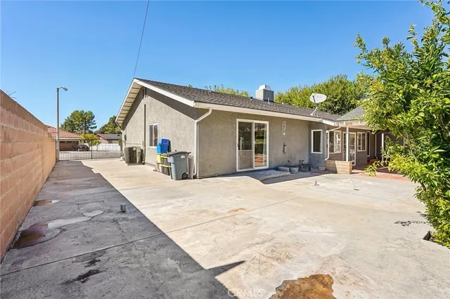 $985,000 | 1030 South Danehurst Avenue, Glendora, CA 91740