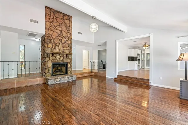 $985,000 | 1030 South Danehurst Avenue, Glendora, CA 91740