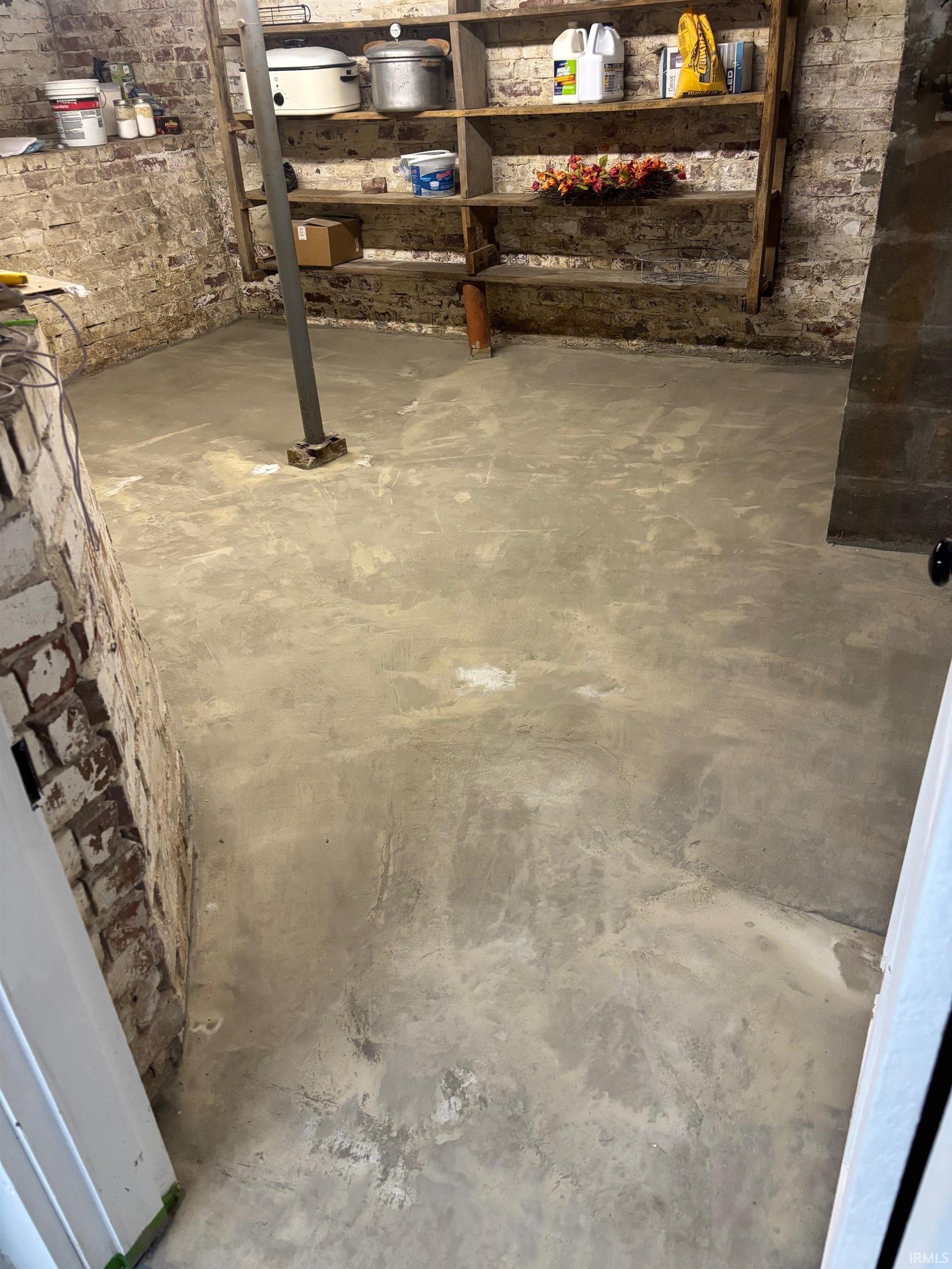 7999 Heim Road Chandler, IN 47610 - Photo 15 of 19