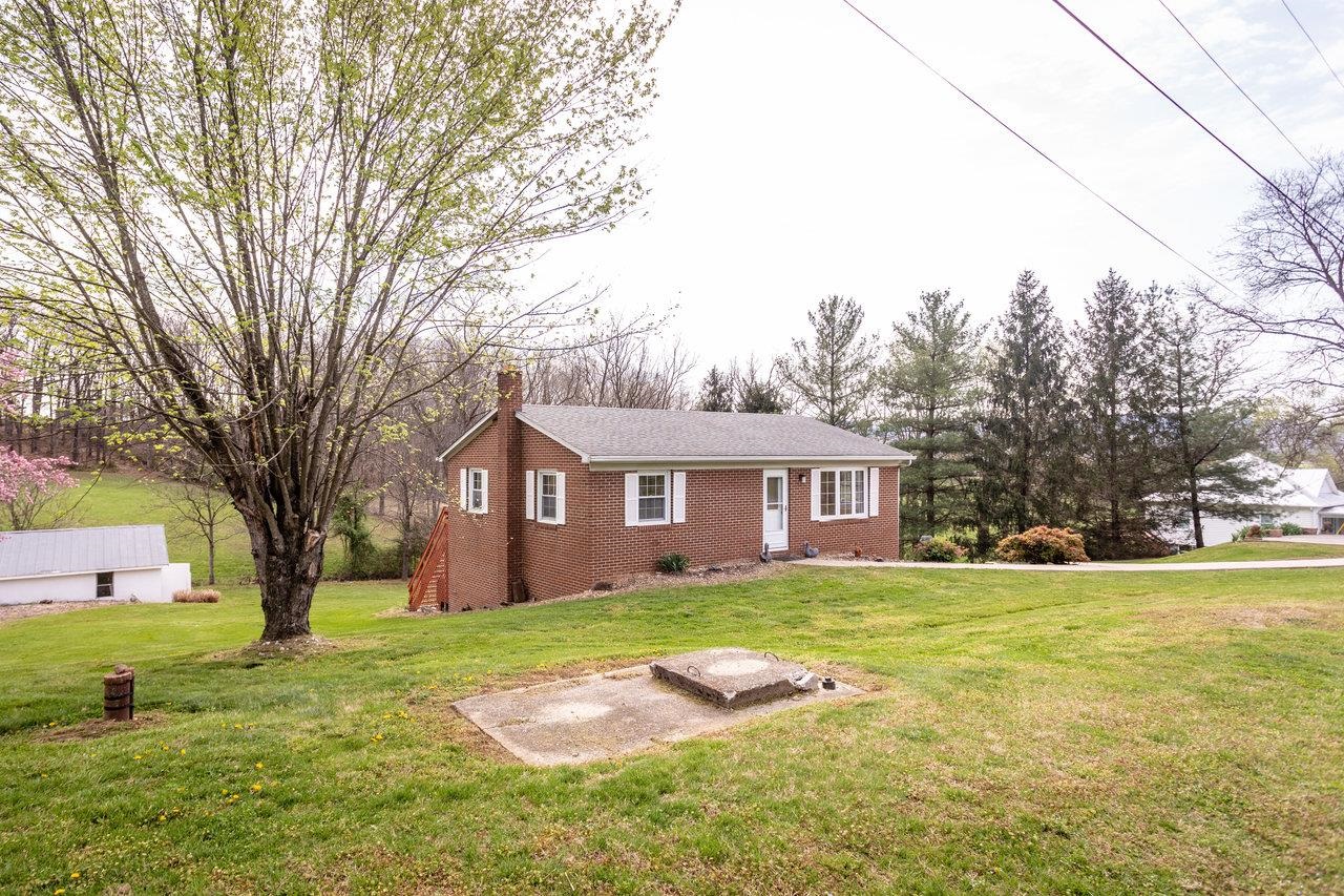 3750 East Point Road Elkton, VA 22827 - Photo 25 of 37 Gallery Image 25