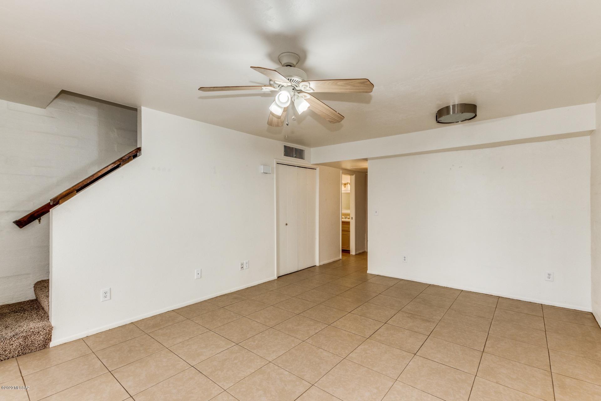 1343 East Fort Lowell Road, Unit D Tucson, AZ 85719 - Photo 6 of 25 Gallery Image 6