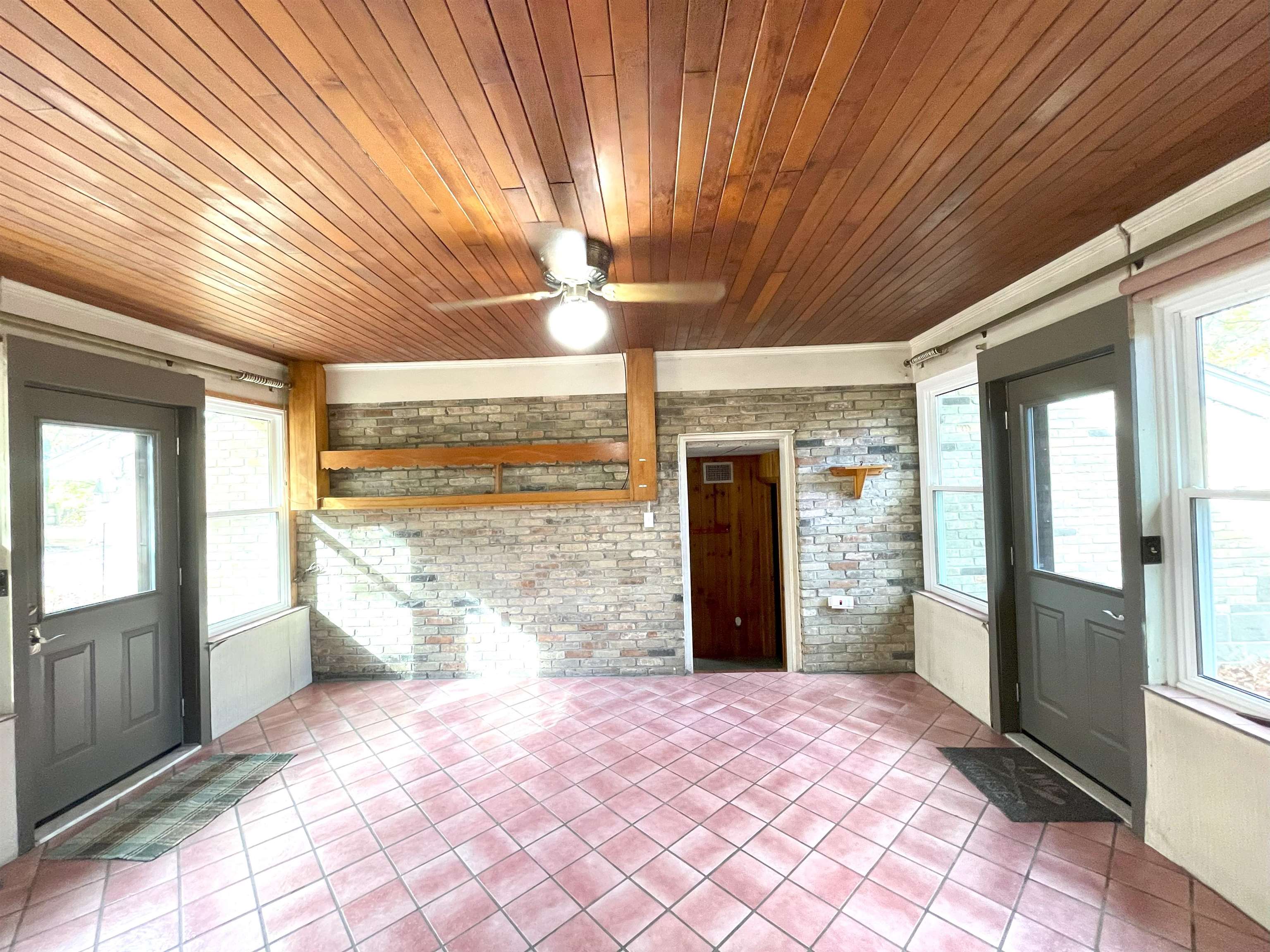 811 Bay Road Bay City, MI 48706 - Photo 32 of 66 Gallery Image 32