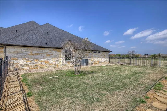 $799,000 | 1722 Lone Star Boulevard, Terrell, TX 75160